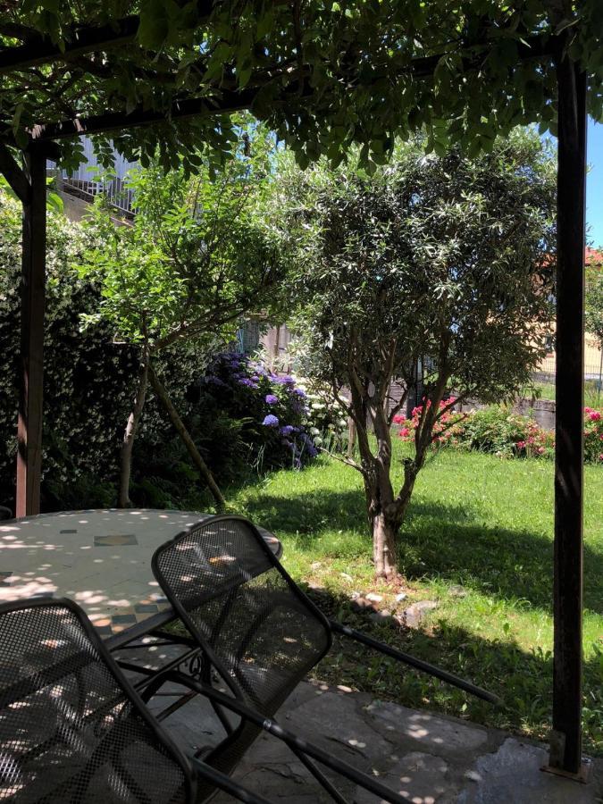 Appartement The Children Smile- With Private Garden à Colico Extérieur photo