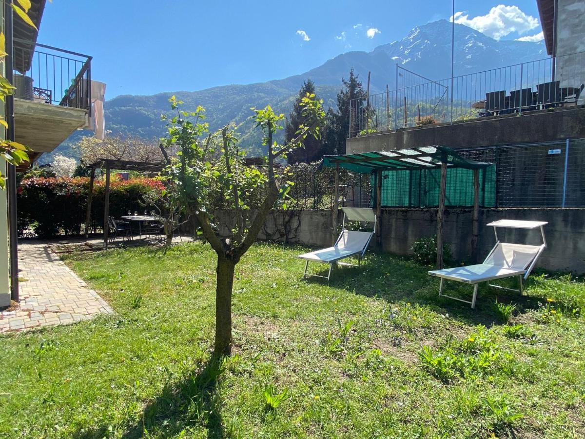 Appartement The Children Smile- With Private Garden à Colico Extérieur photo